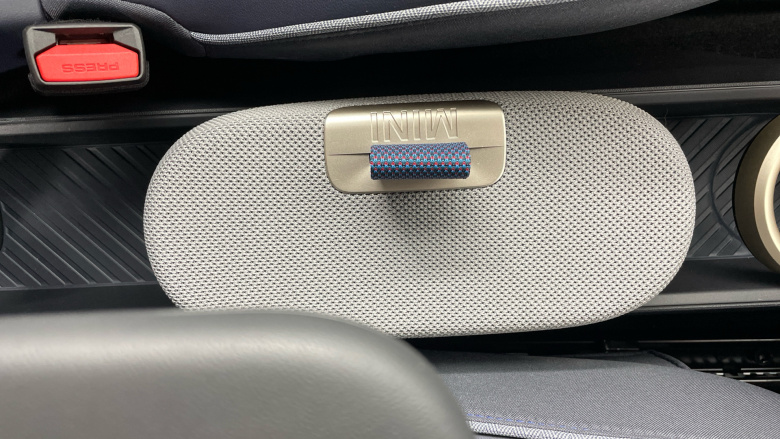 MINI Cooper 160kW SE Exclusive 54kWh 3dr Auto Electric Hatchback